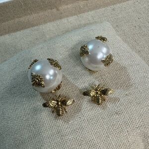Bumble Bee Double sided earrings